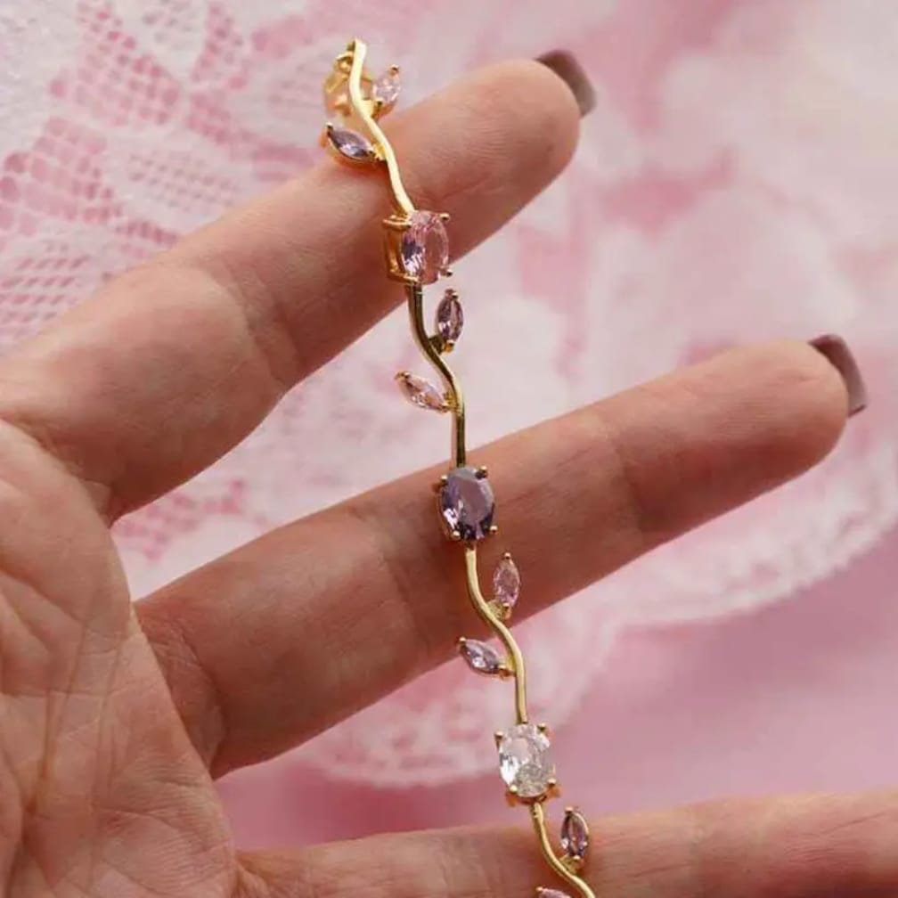 Tulip Bracelet – Premium Quality Stainless Steel Elegant Bracelet for Women l Red ~ Without Box