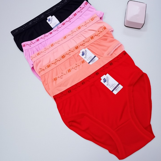 Pack of 3 Women’s Underwear – Comfortable Lycra Banyan Fabric Panties for Everyday Wear, Available in Sizes S, M, and L – Soft, Stretchable, and Breathable Innerwear